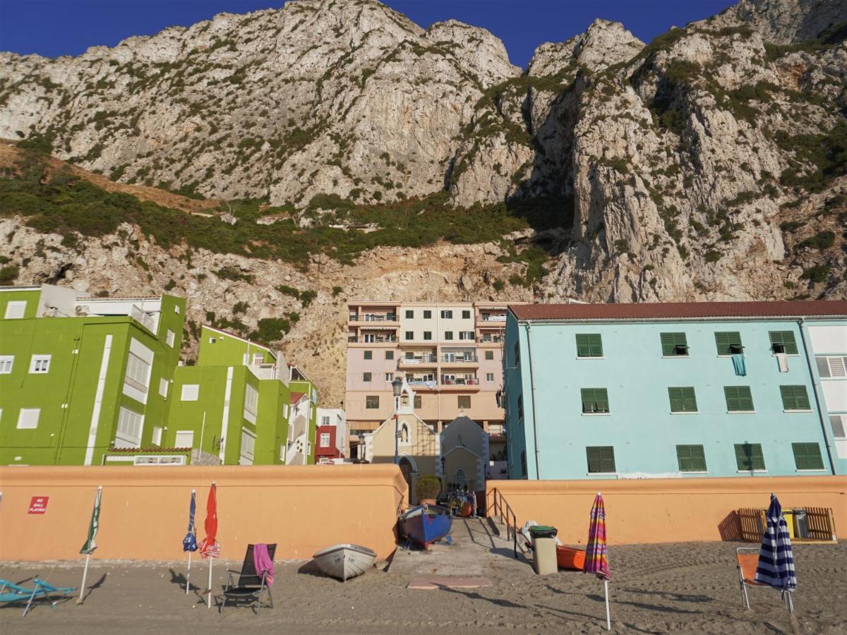 Spectacular Beachfront Duplex On The Mediterranean - Caleta, Catalan Bay Gibraltar Exterior foto